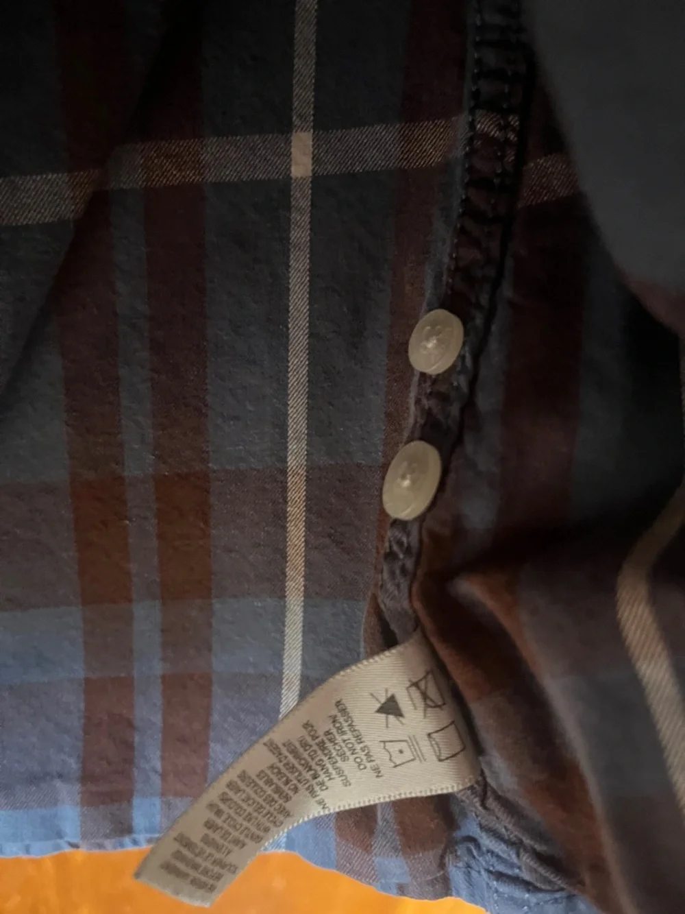 Men’s Roots Plaid Button-Down Shirt in Blue and Brown Small - Picture 5 of 10